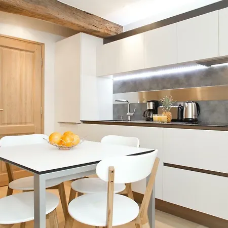 St Germain Des Pres Private *